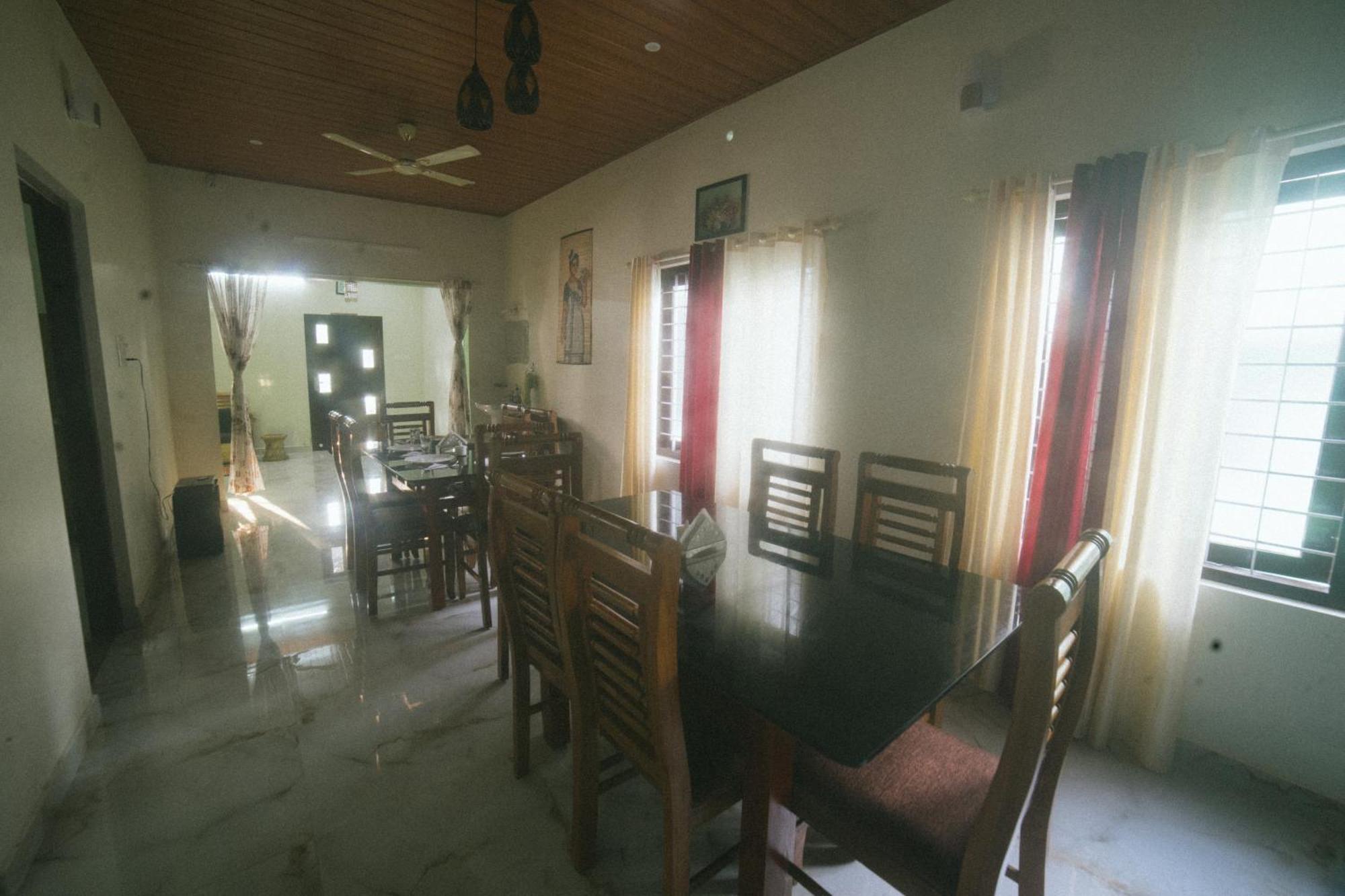 Apartamento Tulsi Kayal Retreat Champakulam Exterior foto