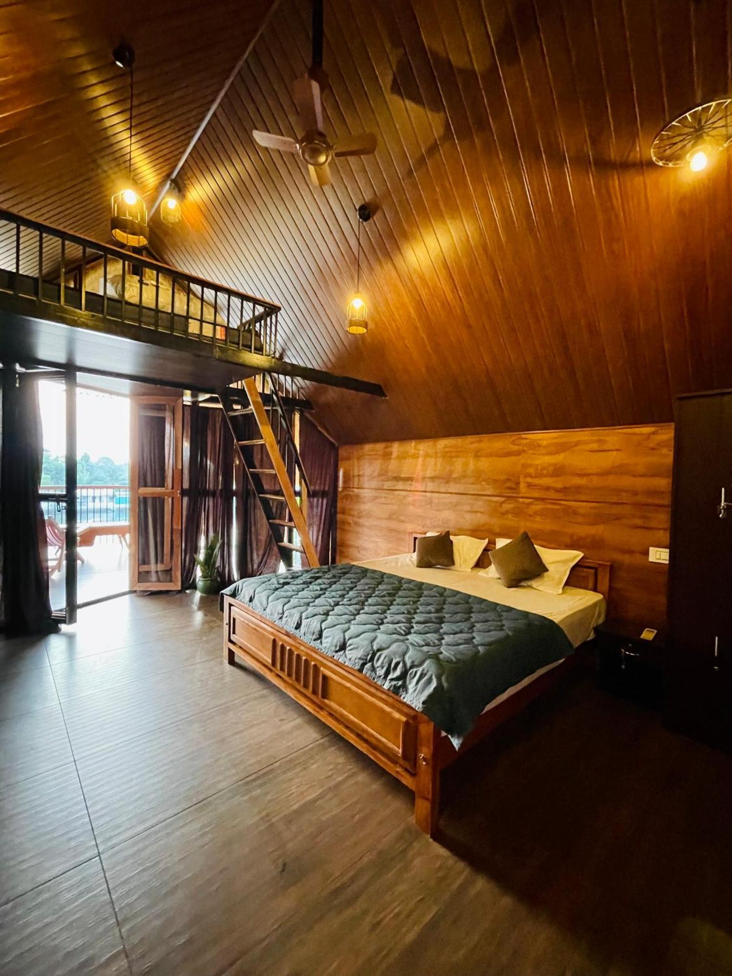 Apartamento Tulsi Kayal Retreat Champakulam Exterior foto