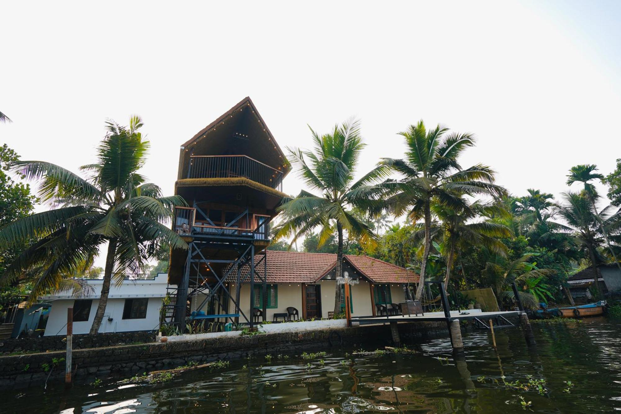 Apartamento Tulsi Kayal Retreat Champakulam Exterior foto