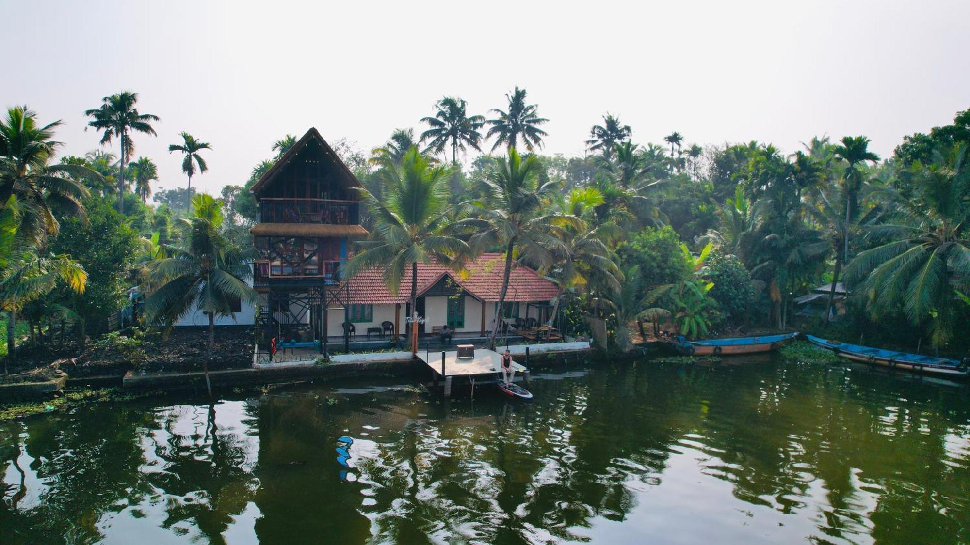 Apartamento Tulsi Kayal Retreat Champakulam Exterior foto
